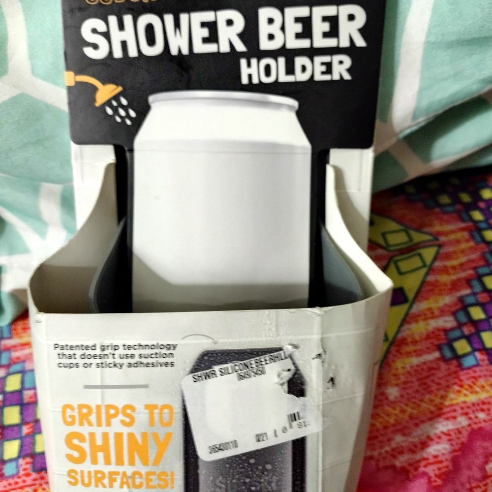Nwt Sudski shower beer holder